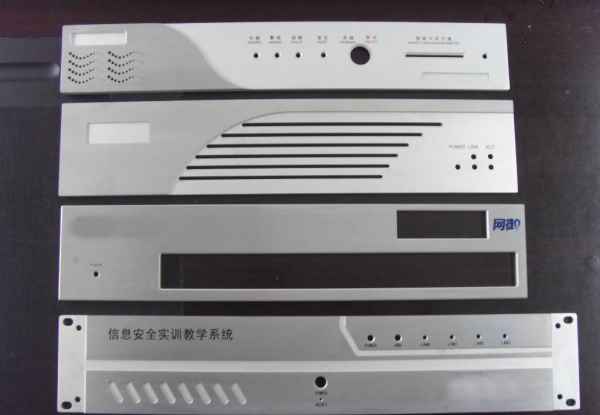 信息通讯设备铝合金面板散热器 打造通讯器材稳定运行的散热核心